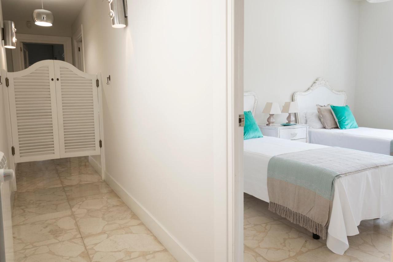 Malagueta Penthouse Premium Apartment Malaga Bagian luar foto